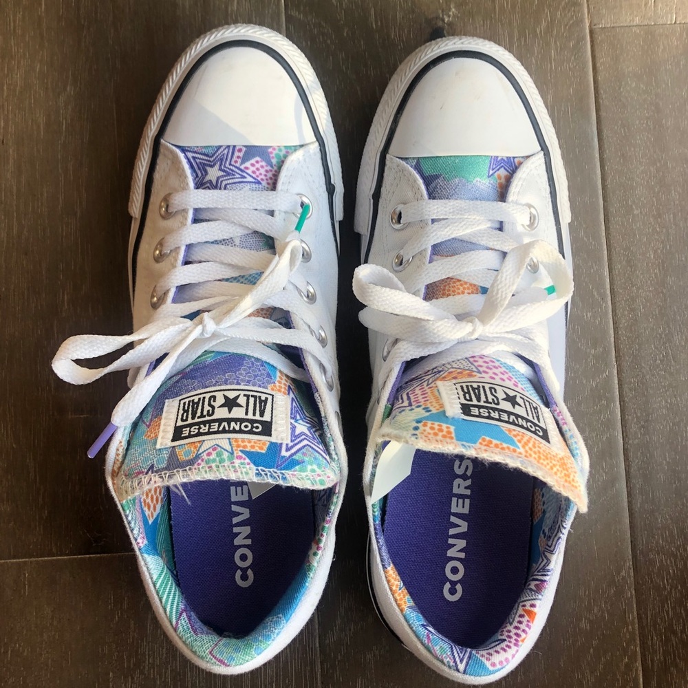 Black and White Converse Women’s 8